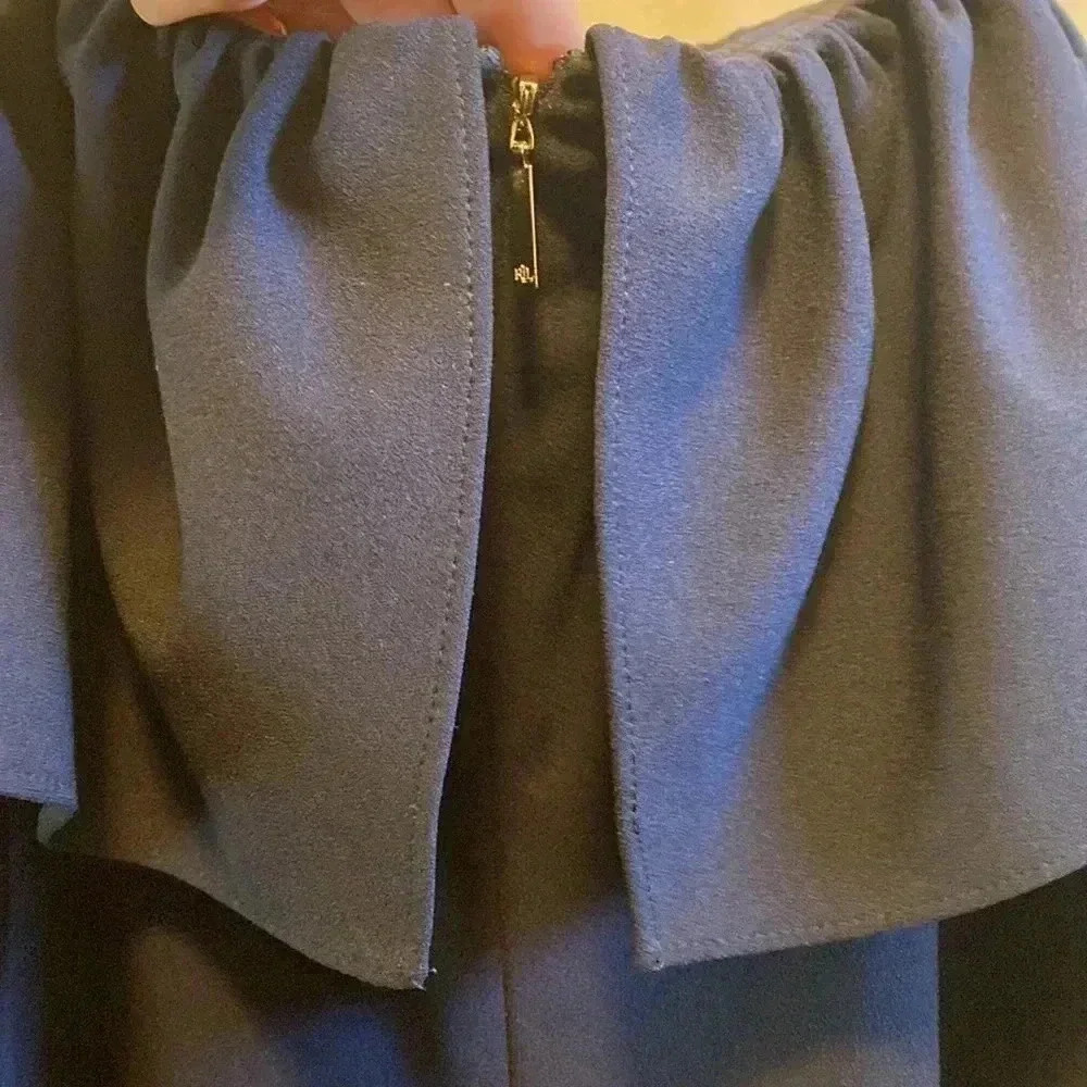 Dress - Picture 5 of 6